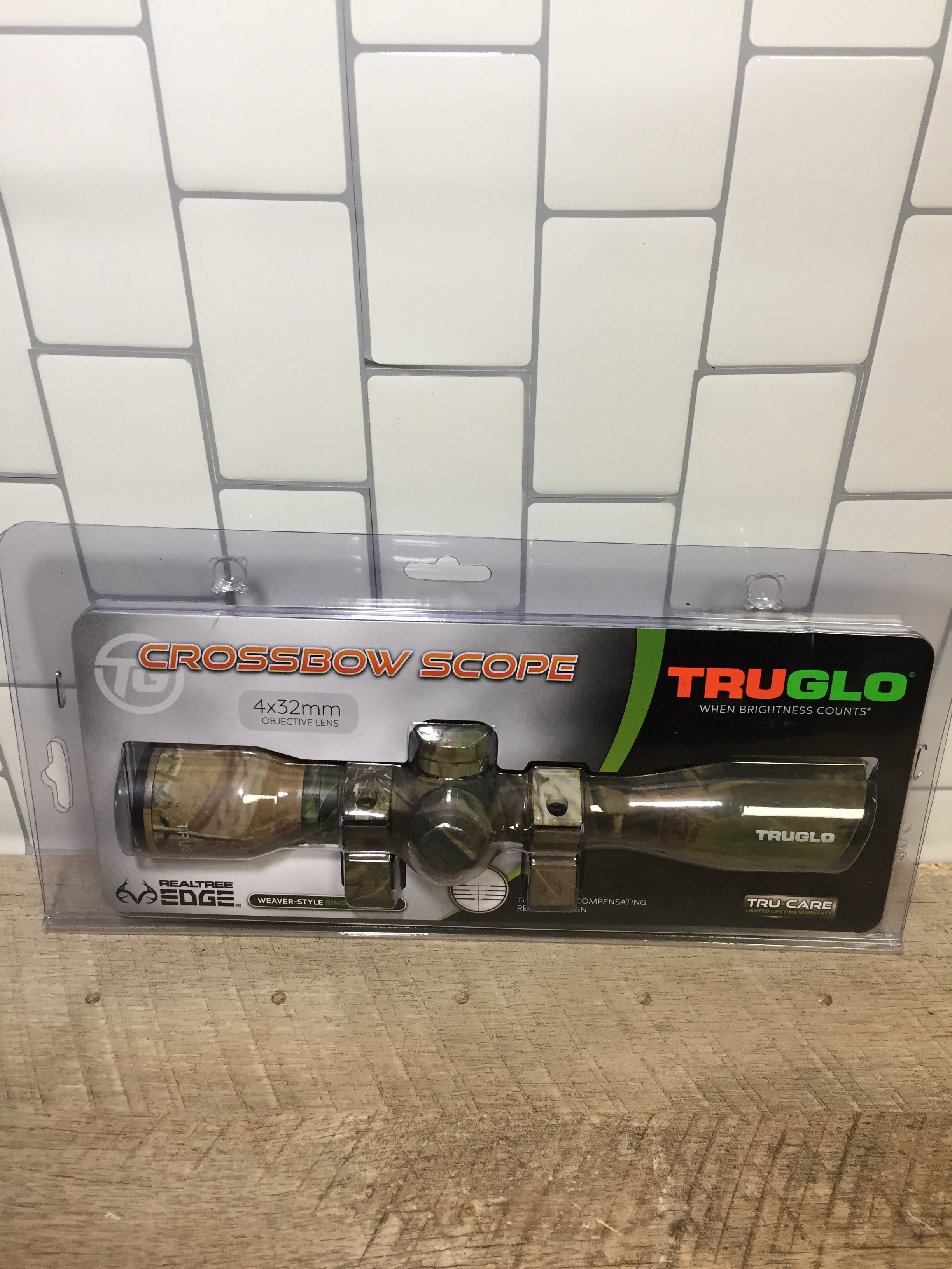 Truglo Crossbow Scope 4 x 32mm RealTree TG8504C3 with Weaver Style Rings (7339673551086)